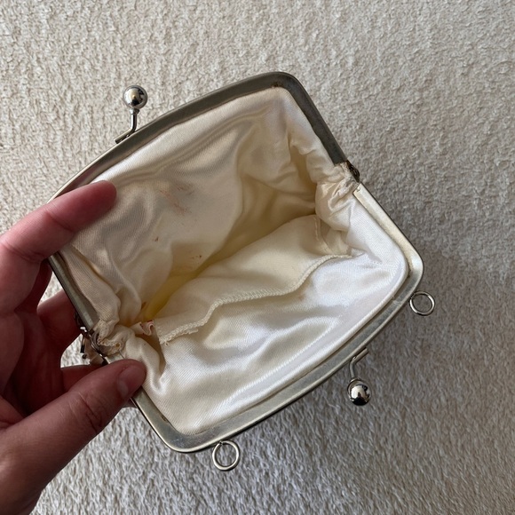 Vintage 1950s Sequin Beaded Clutch - Picture 11 of 14